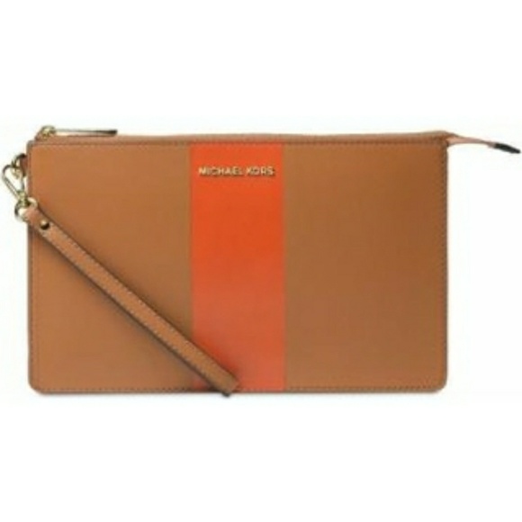 Michael kors Clutch - Picture 1 of 4